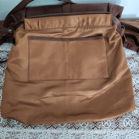 Rehard Italy Brown Leather Crossbody with Basket Weave Flap - Picture 11 of 16